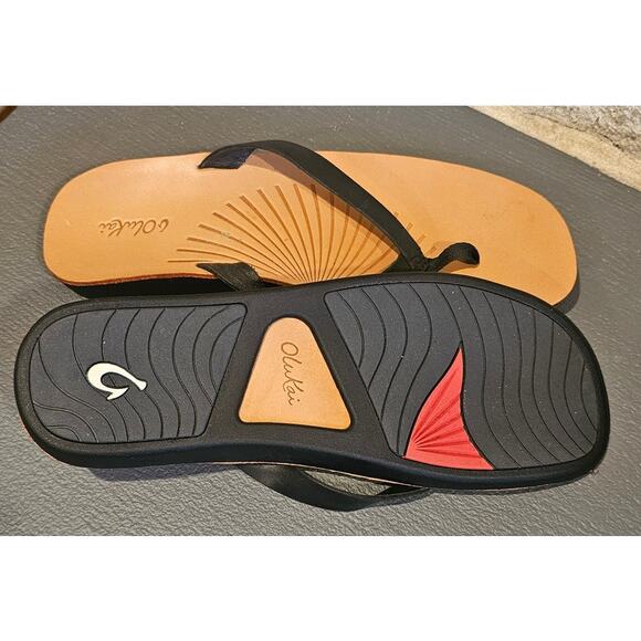 Olukai Iwi Leather Flip Flops Sandals, Black/Tan Womens Sz 9 - Picture 7 of 8